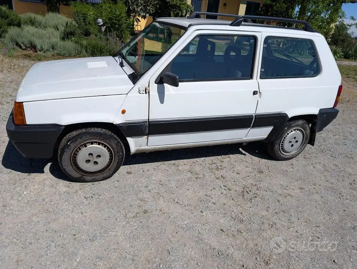 Usata Fiat Panda 54 CV (39 kW) 2002 Bianco Berlina