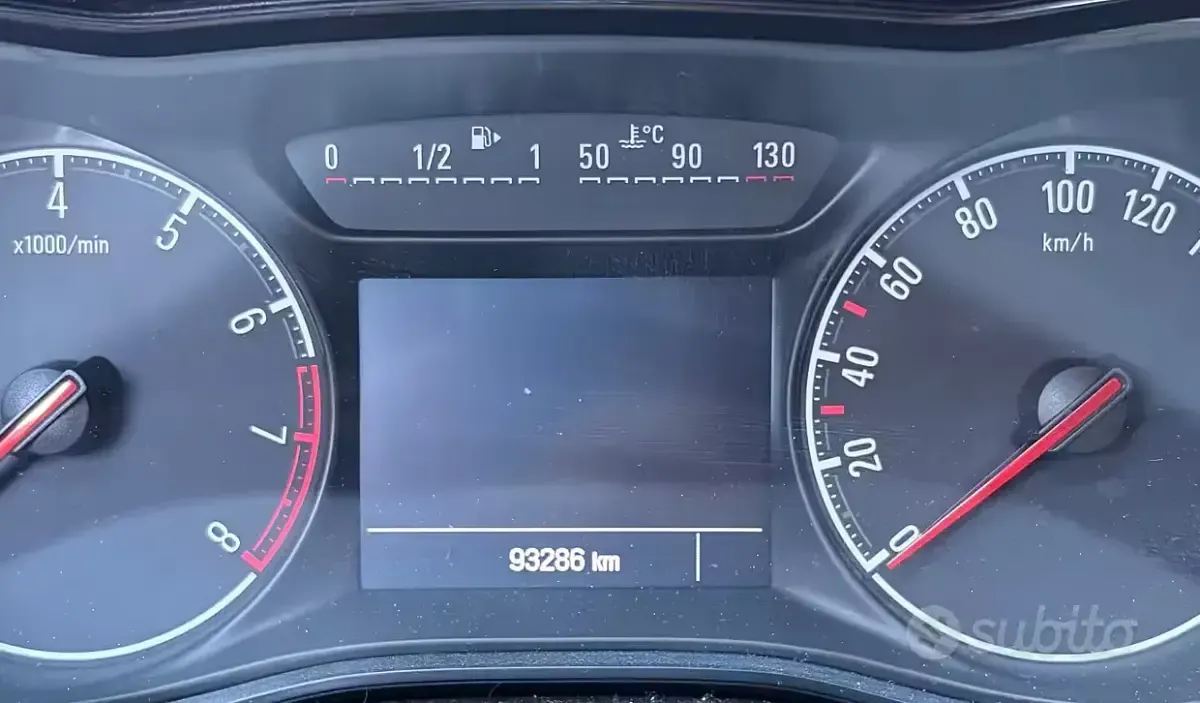 Usata Opel Corsa 90 CV (66 kW) 2017 Grigio Utilitaria