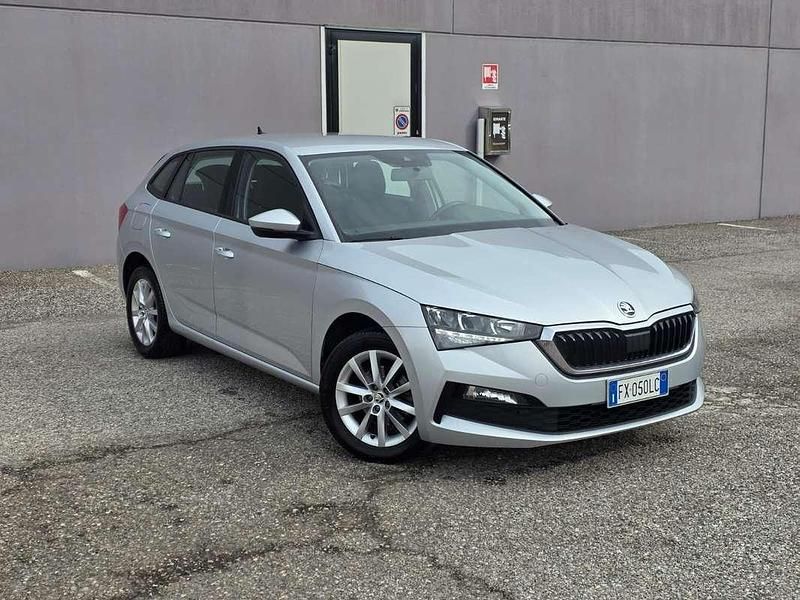 Usata Skoda Scala 156 CV (114 kW) 2018 Utilitaria