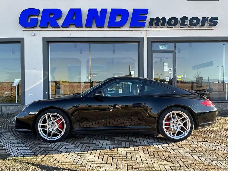 Usata Porsche 911 Carrera 4S 385 CV (283 kW) 2010 Jet black metallic Coupé