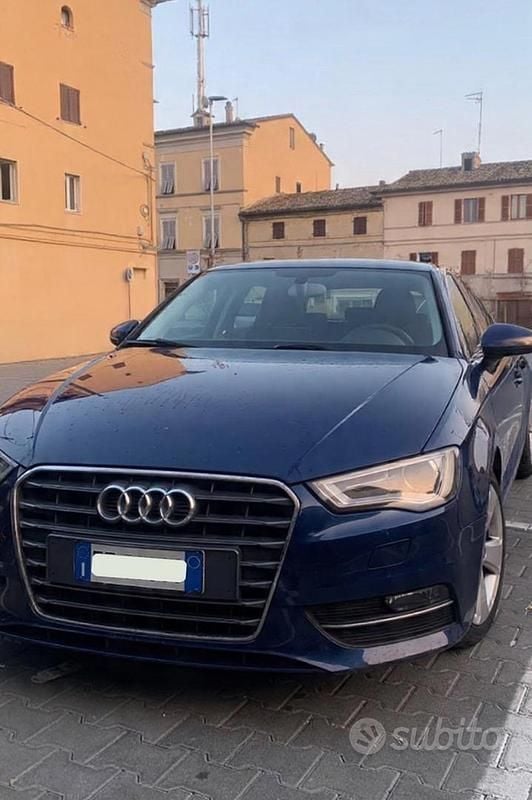 Usata Audi A3 Ambiente 110 CV (80 kW) 2014 Blu/azzurro Berlina