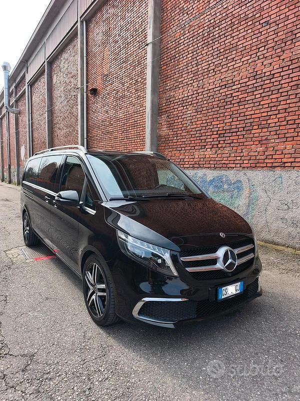 Usata Mercedes V250 Executive 190 CV (139 kW) 2024 Nero Monovolume