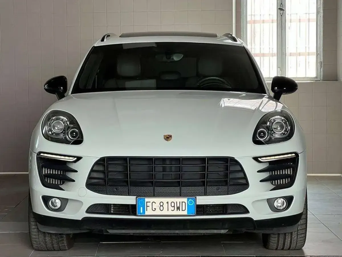 Usata Porsche Macan 340 CV (250 kW) 2015 Bianco SUV
