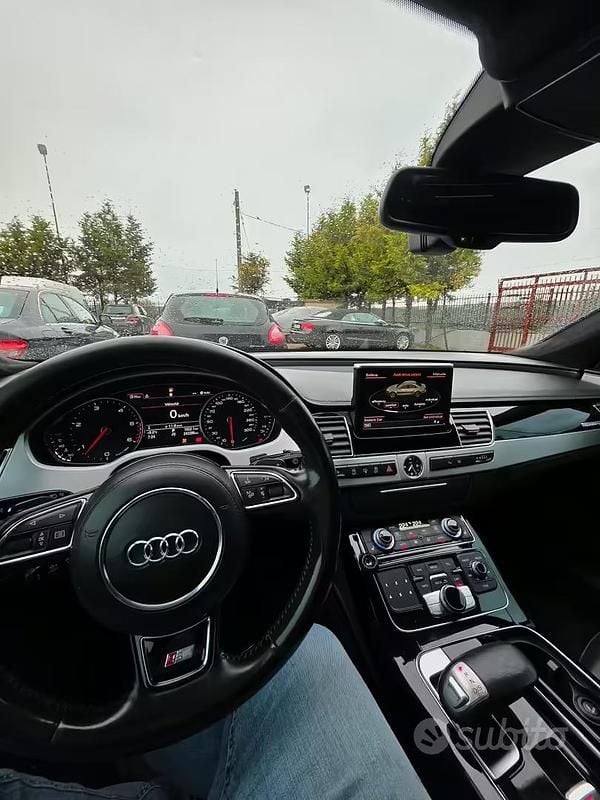 Usata Audi A8 250 CV (183 kW) 2012 Blu Berlina