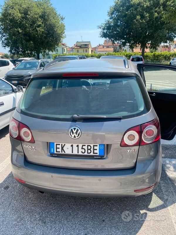 Grigio Usata 2011 VW Golf Plus Monovolume | 4300 € - Immagine 1/4