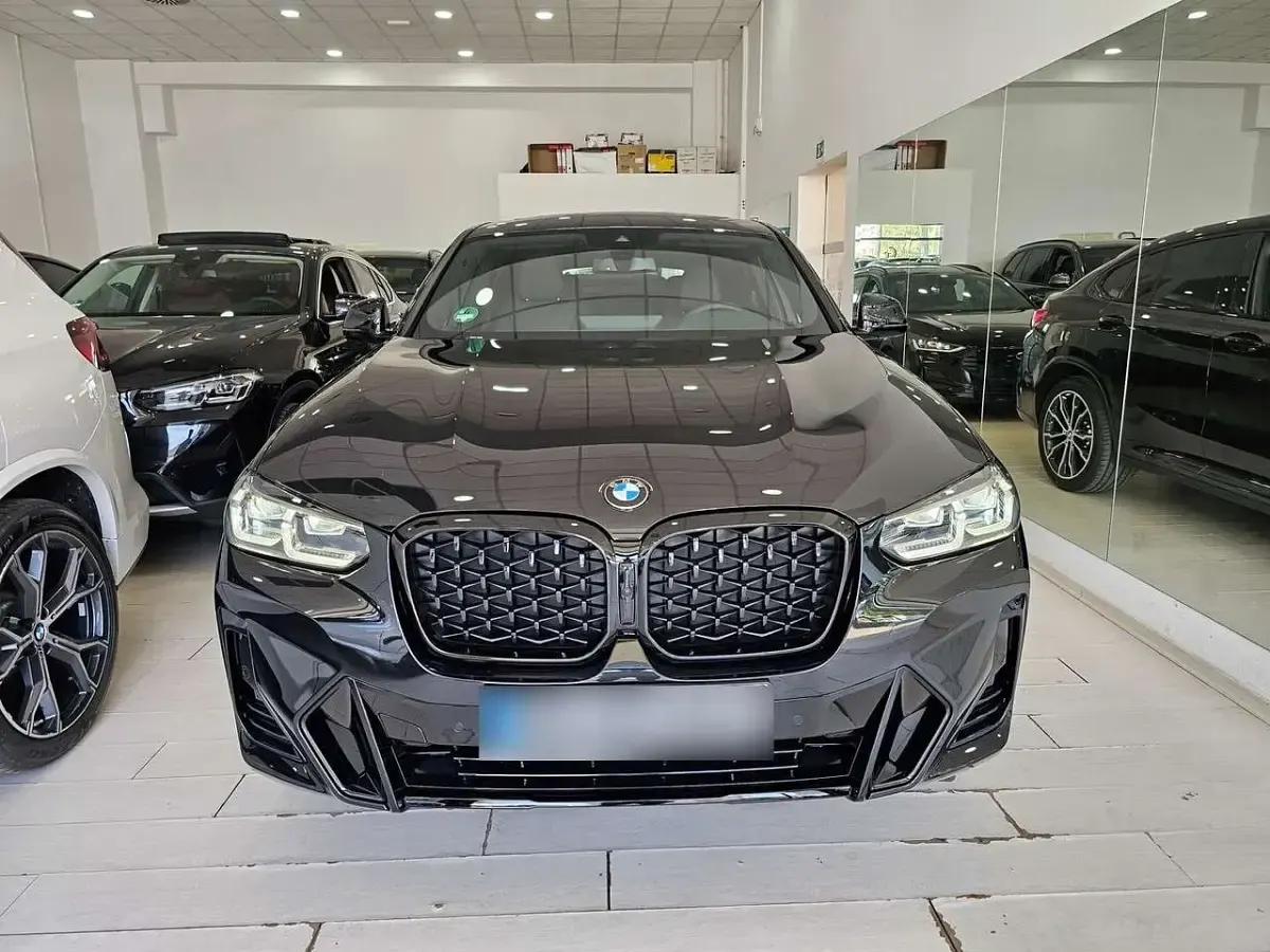 Brugt BMW X4 M Sport 190 HK (139 kW) 2025 Sort SUV