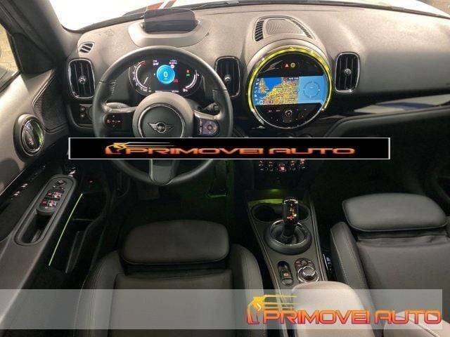 Argento Usata 2023 Mini Cooper Countryman Classic SUV | 35.600 € (Molto cara) - Immagine 1/4