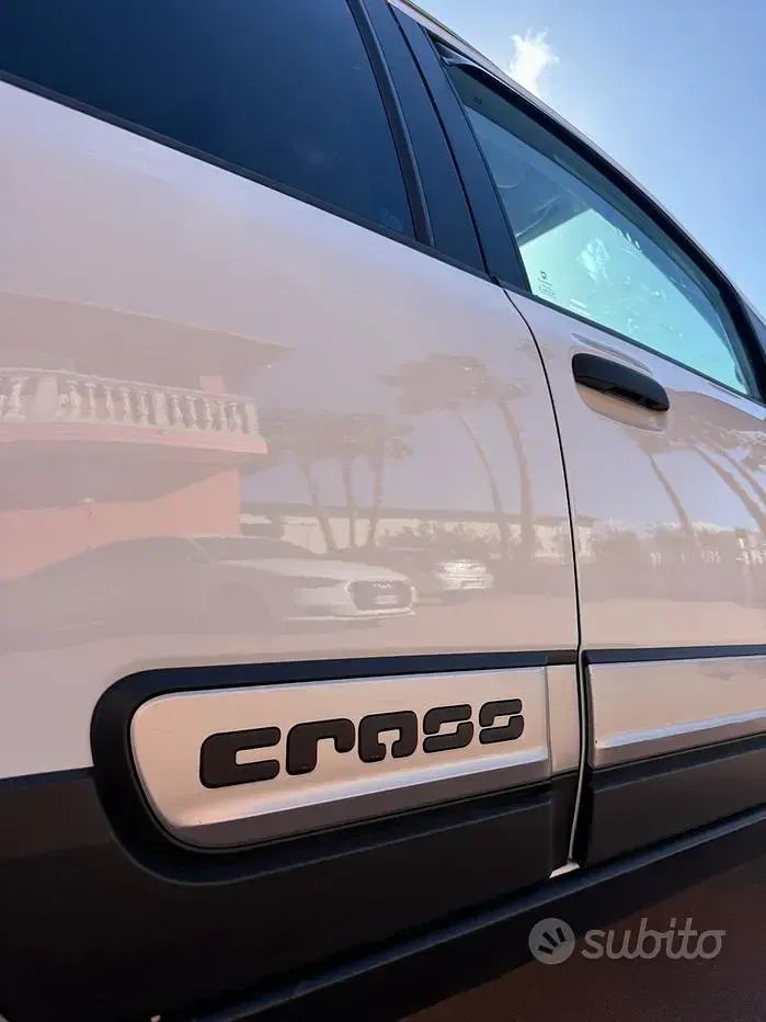 Usata Fiat Panda Cross Cross 80 CV (58 kW) 2015 Bianco Utilitaria
