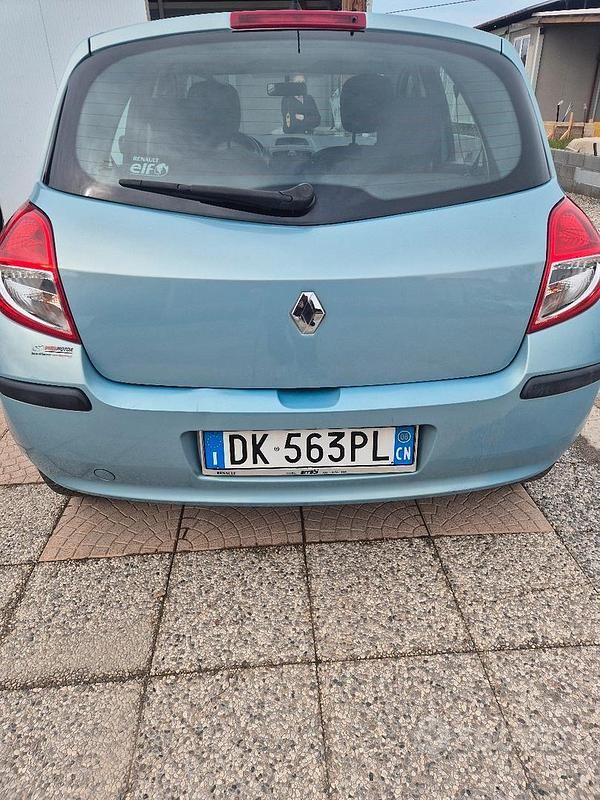 Usata Renault Clio II 2008 Verde Berlina