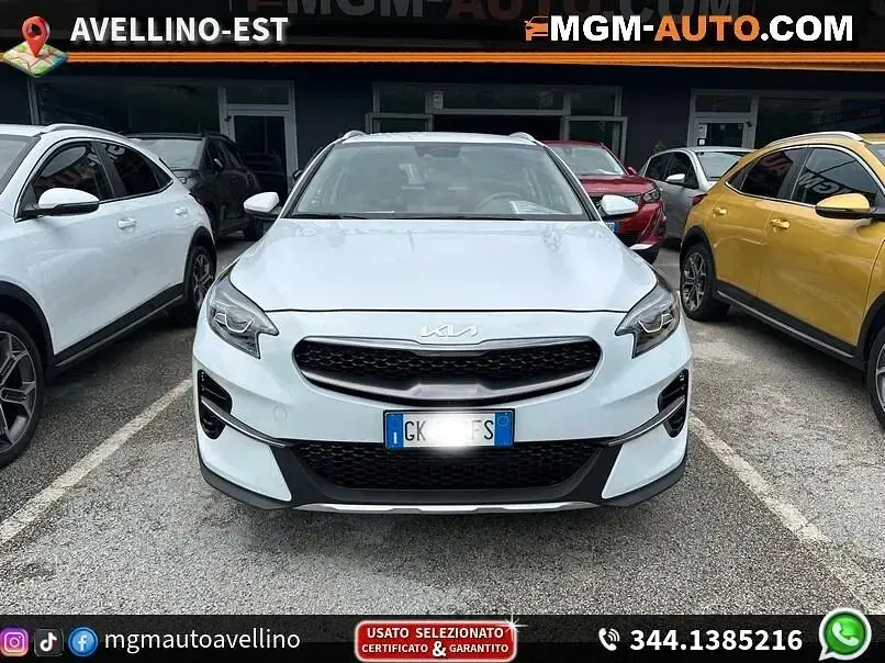 Usata Kia XCeed Urban 116 CV (85 kW) 2022 Bianco SUV