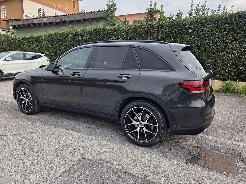 Usata Mercedes GLC200 Premium 163 CV (119 kW) 2020 Grigio SUV