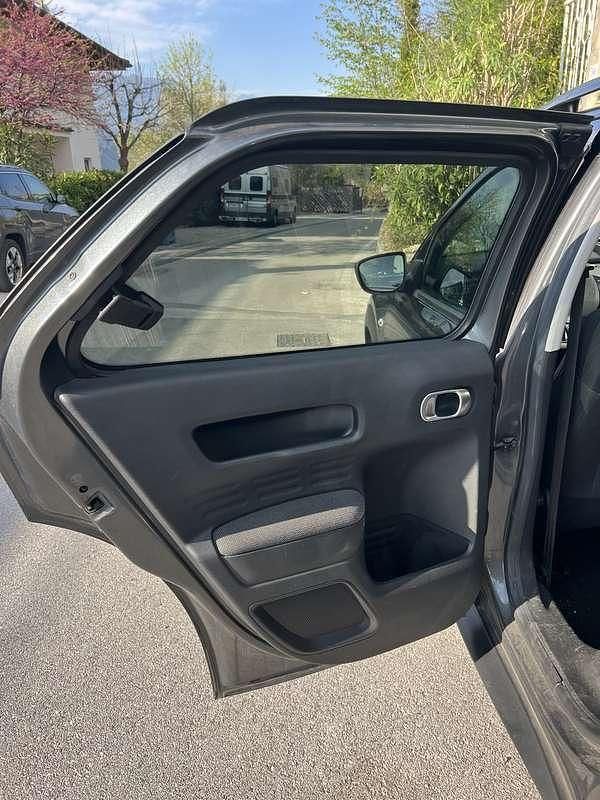 Usata Citroën C4 Cactus Feel 100 CV (73 kW) 2014 Nero Utilitaria