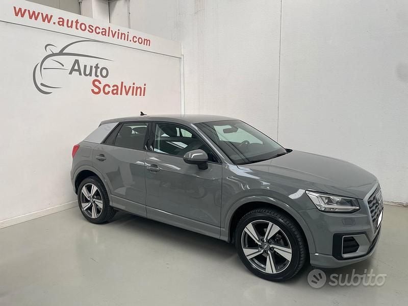 Grigio Usata 2020 Audi Q2 SUV | 23.900 € (Cara) - Immagine 1/4