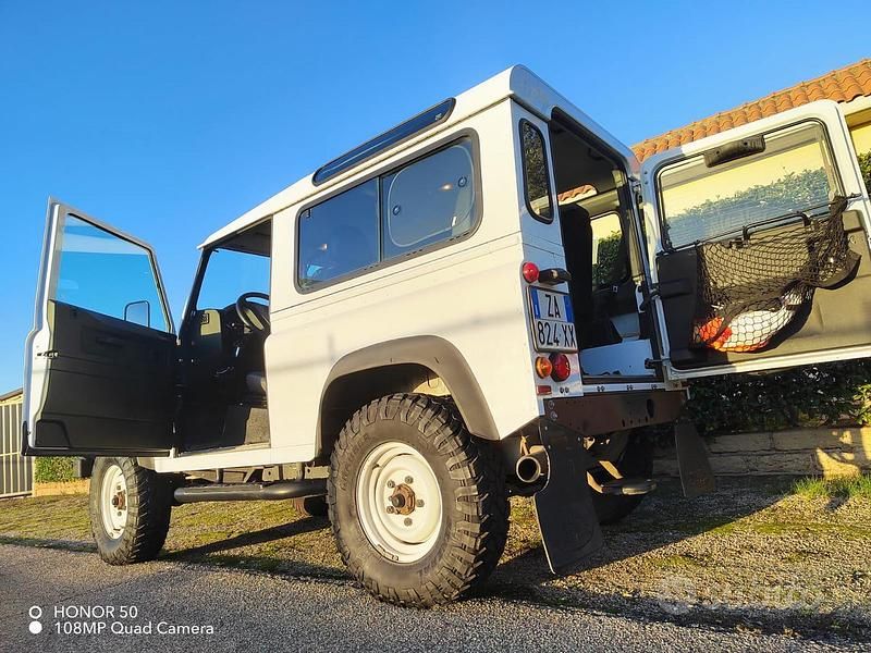 Usata Land Rover Defender 2015 Bianco SUV