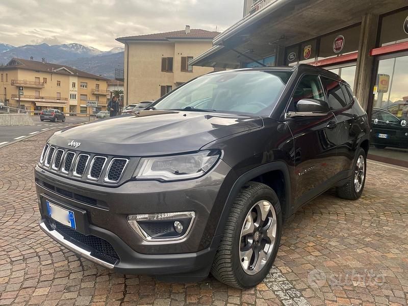 Usata Jeep Compass Limited 140 CV (102 kW) 2019 Grigio SUV