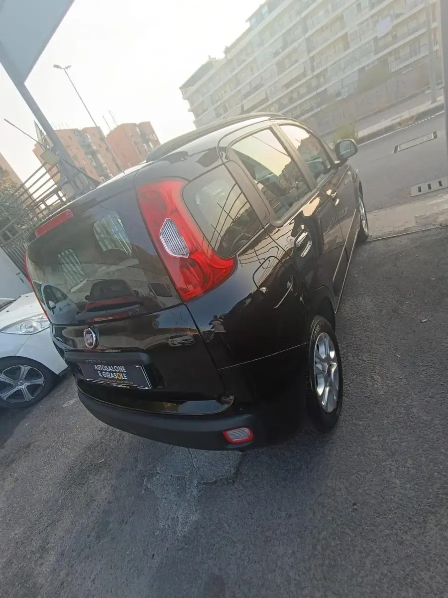 Usata Fiat 500 Lounge 95 CV (69 kW) 2016 Nero Utilitaria
