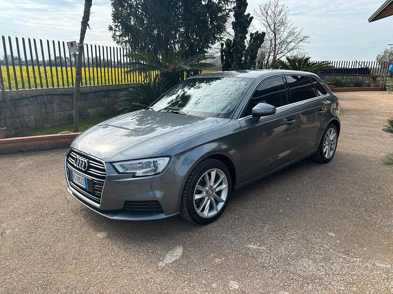 Usata Audi A3 116 CV (85 kW) 2017 Grigio Berlina