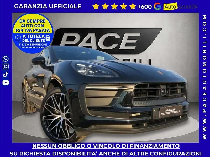 Usata Porsche Macan Sport 265 CV (194 kW) 2024 Nero metallizzato SUV