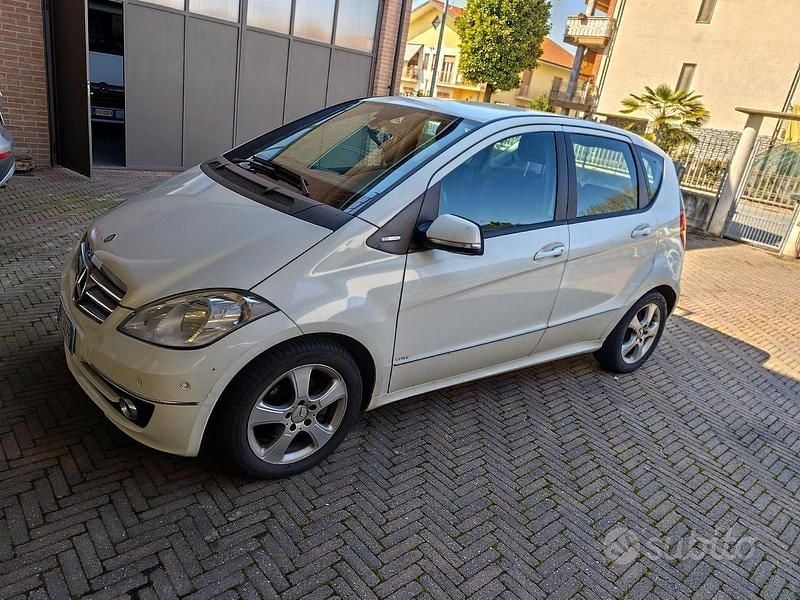 Usata Mercedes A160 2012 Bianco Monovolume