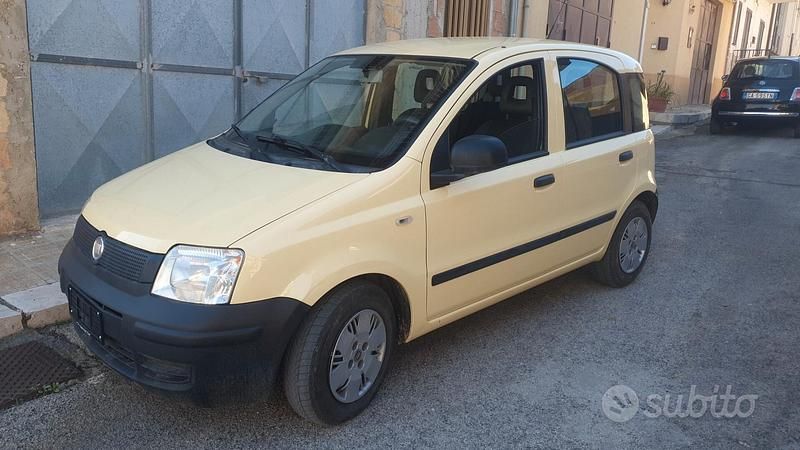 Usata Fiat Panda 54 CV (39 kW) 2009 Giallo Utilitaria