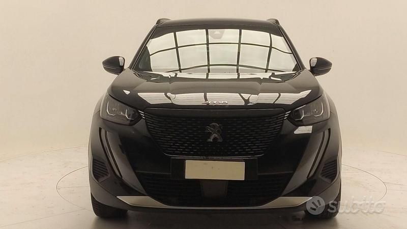 Usata Peugeot 2008 Active 131 CV (96 kW) 2023 Nero SUV