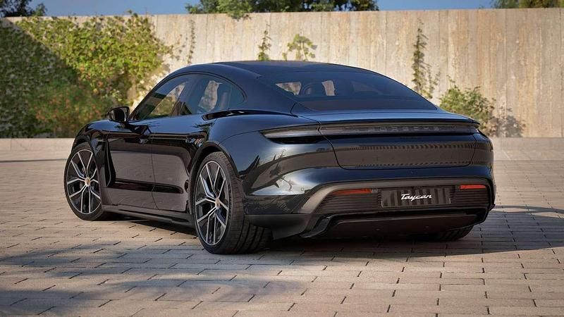 Nuova Porsche Taycan Black Edition 319 kW (435 CV) 2026 Nero Berlina