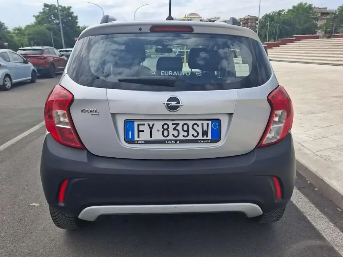 Usata Opel Karl Rocks 73 CV (53 kW) 2019 Grigio Utilitaria