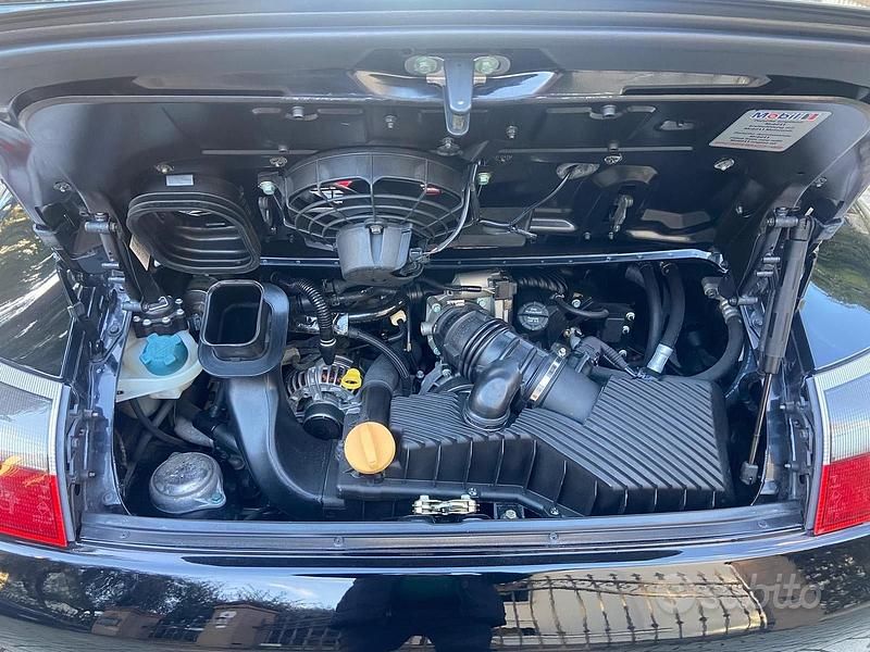 Usata Porsche 911 Carrera 4 300 CV (220 kW) 2000 Nero Coupé