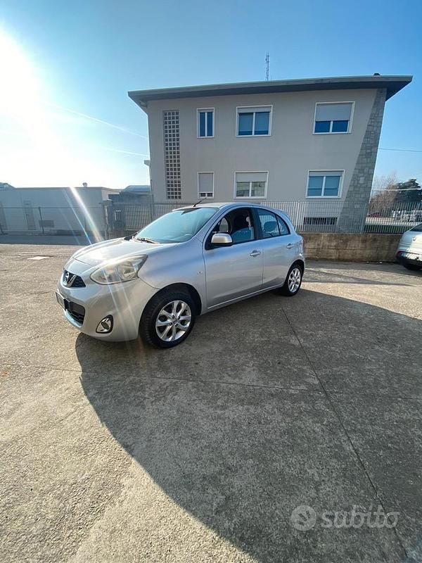 Usata Nissan Micra 80 CV (58 kW) 2015 Grigio Utilitaria