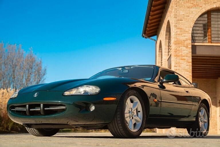 Usata Jaguar XK8 284 CV (208 kW) 1998 Coupé