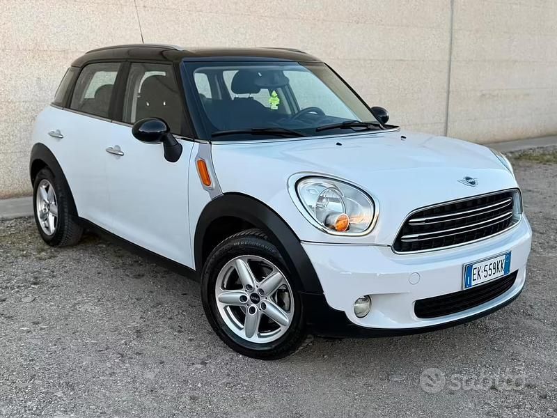 Usata Mini Cooper D Countryman 112 CV (82 kW) 2011 Bianco SUV