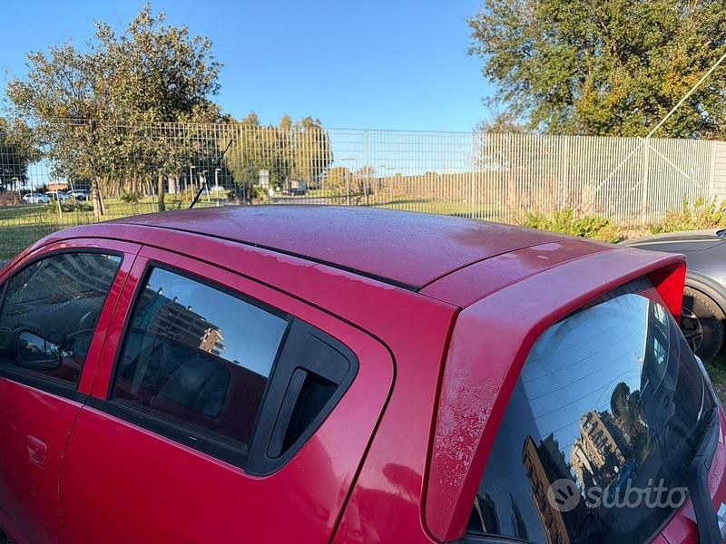 Usata Chevrolet Spark 68 CV (50 kW) 2012 Rosso Utilitaria