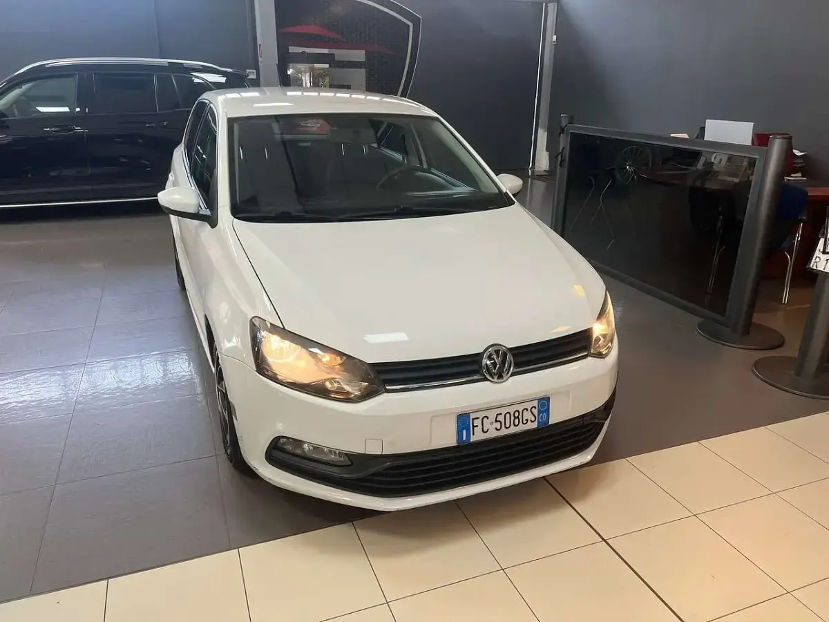 Usata VW Polo Trendline 60 CV (44 kW) 2016 Bianco Berlina