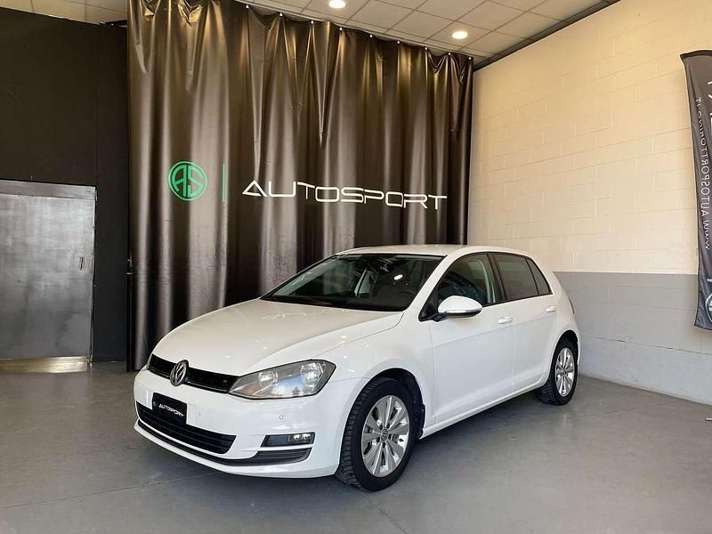 Usata VW Golf VII Comfortline 105 CV (77 kW) 2013 Bianco Utilitaria