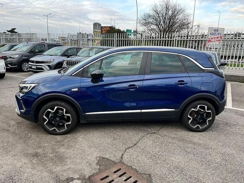 Usata Opel Crossland X Ultimate 131 CV (96 kW) 2022 Blu SUV