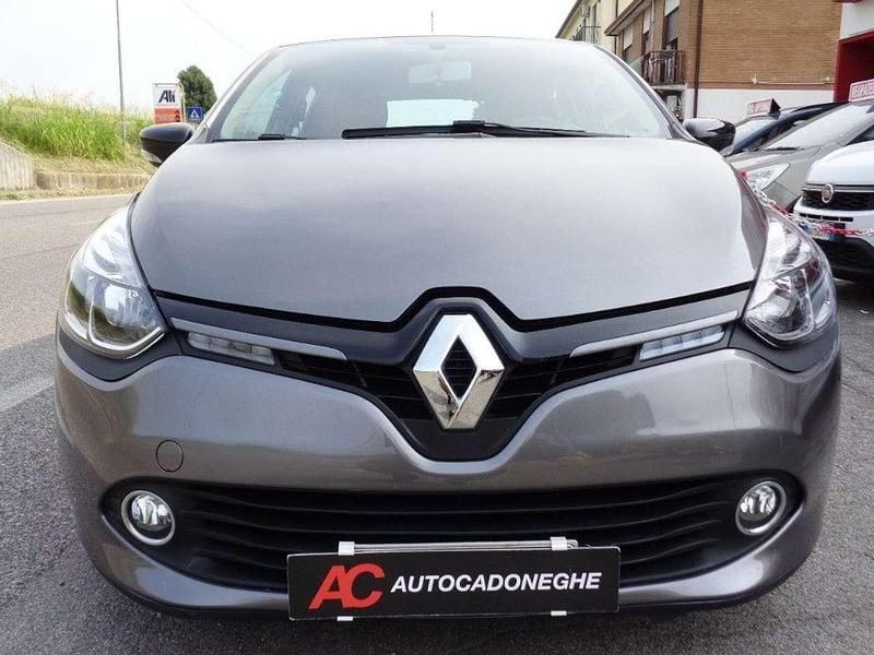 Usata Renault Clio IV 73 CV (53 kW) 2015 Antracite Berlina