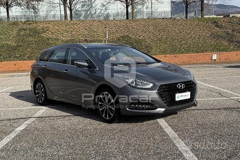 Usata Hyundai i40 Comfort 141 CV (103 kW) 2017 Grigio Station wagon