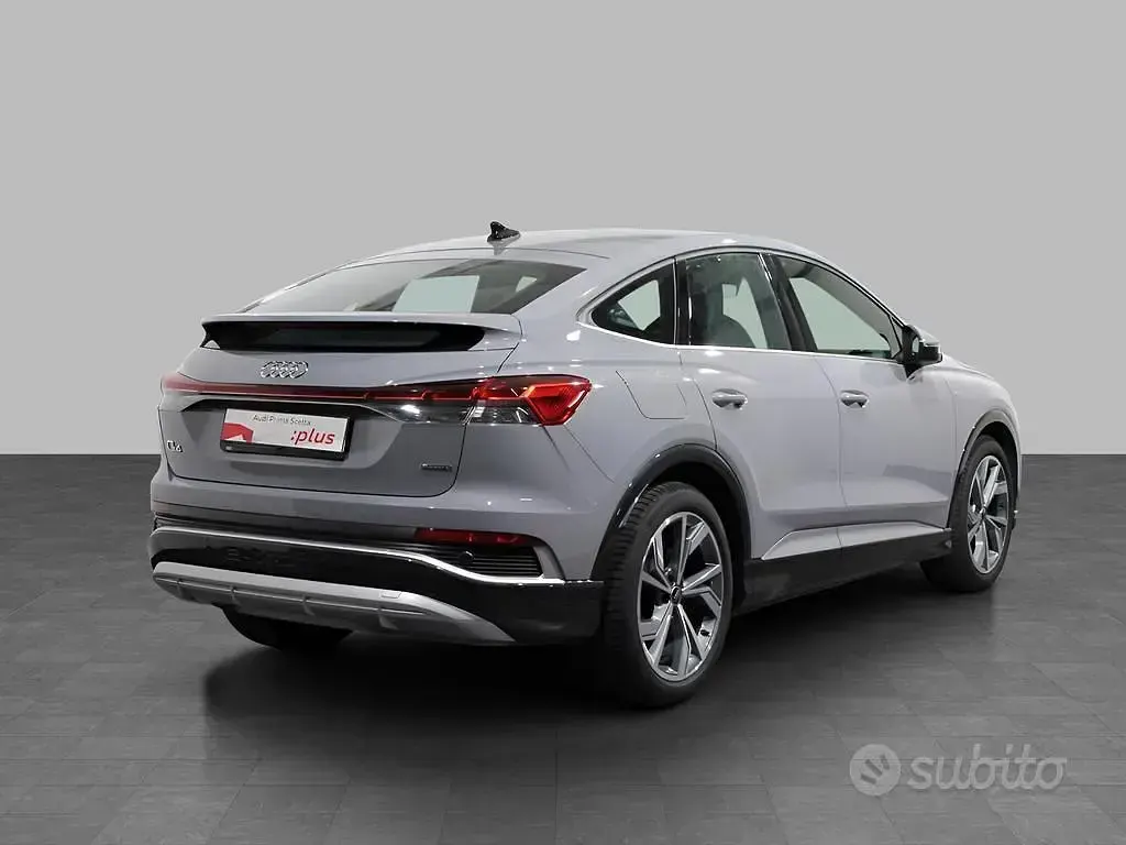 Usata Audi Q4 Sportback e-tron S-Line 210 kW (286 CV) 2024 Grigio SUV