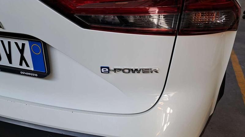 Usata Nissan Qashqai Acenta 190 CV (139 kW) 2023 Bianco SUV