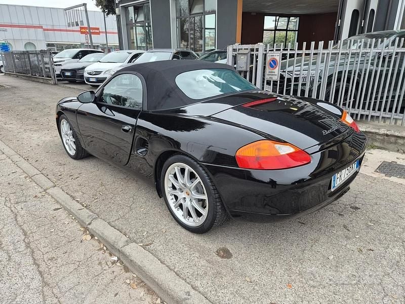 Usata Porsche Boxster 204 CV (150 kW) 1998 Nero Cabrio