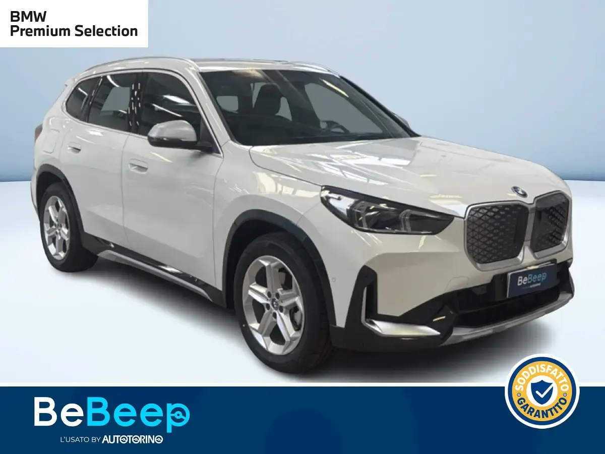 Usata BMW iX1 xLine 150 kW (204 CV) 2024 Bianco pastello SUV