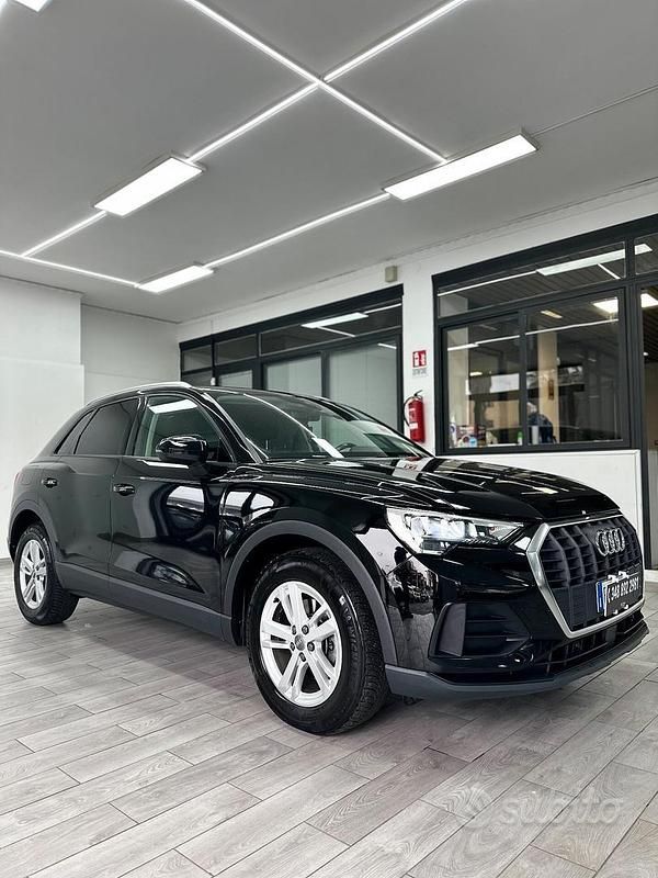Nero Usata 2019 Audi Q3 Business SUV | 19.999 € (Buon prezzo) - Immagine 1/4