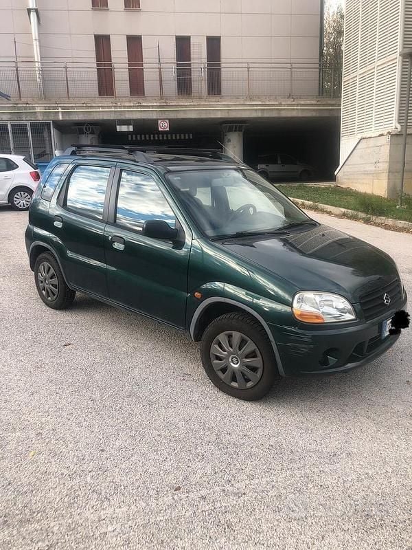 Usata Suzuki Ignis GL 83 CV (61 kW) 2002 Verde Station wagon