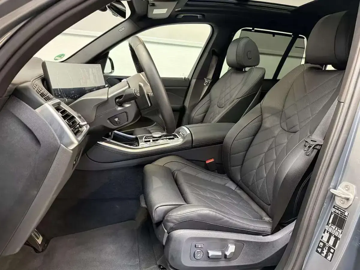 Usata BMW X6 M Sport 298 CV (219 kW) 2025 Grigio SUV