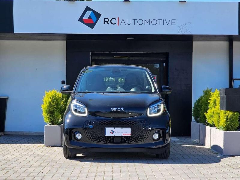 Usata Smart ForTwo Coupé Prime 41 kW (56 CV) 2021 Sapphire blue metallico Utilitaria