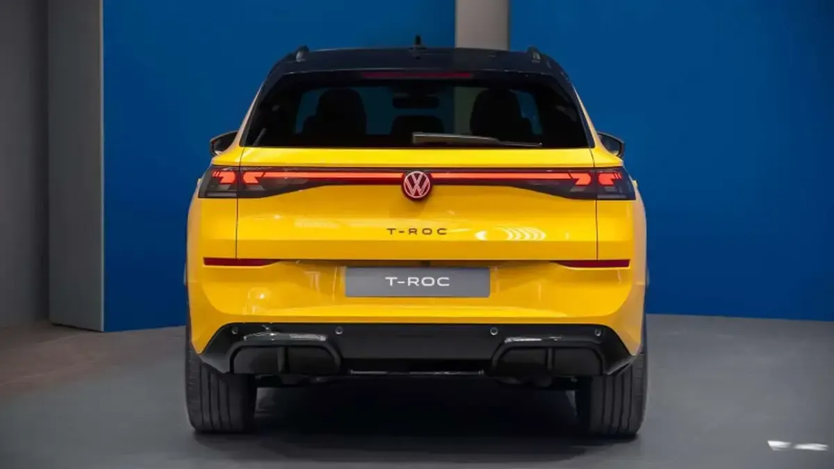 Nuova VW T-Roc Life 116 CV (85 kW) 2025 Argento SUV