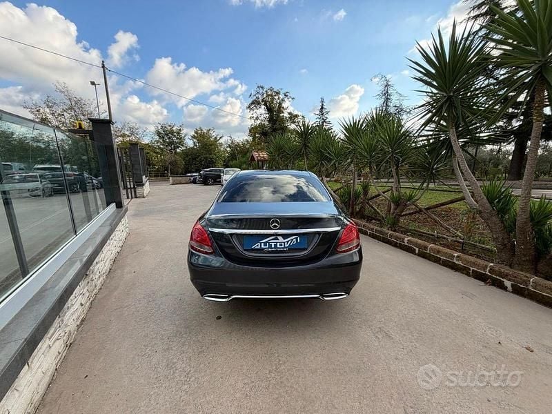Usata Mercedes C180 Premium 115 CV (84 kW) 2016 Grigio Berlina