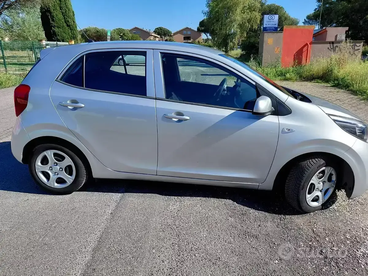 Gebraucht Kia Picanto Active 67 PS (49 kW) 2018 Grau Kleinwagen