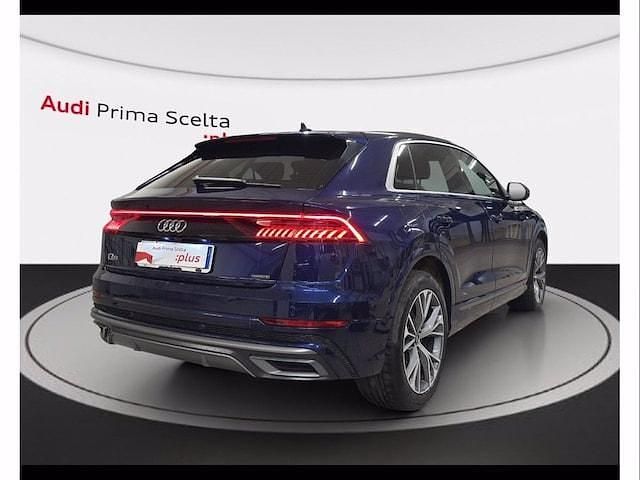 Usata Audi Q8 Sport 286 CV (210 kW) 2022 Blu navarra met SUV