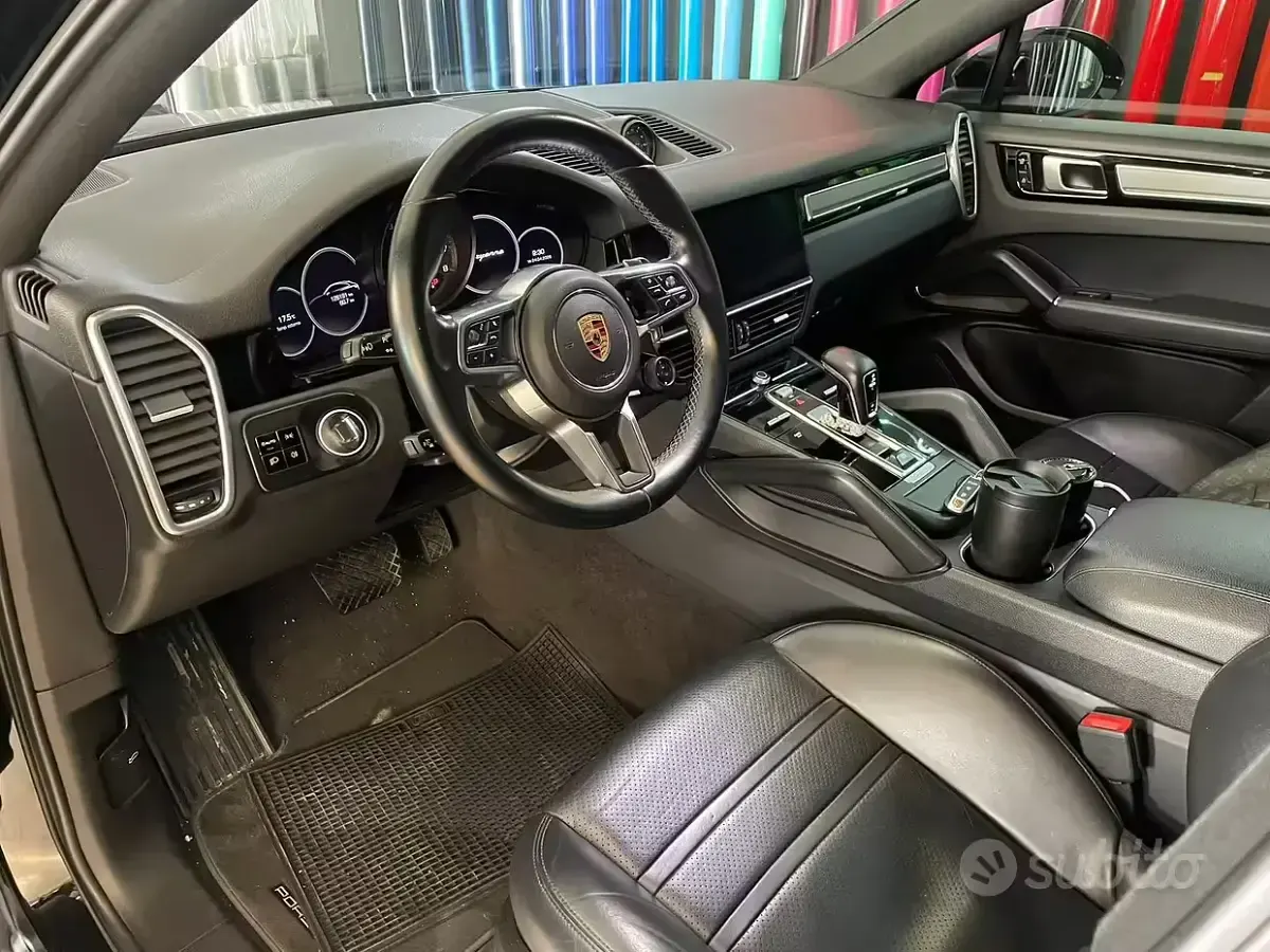Usata Porsche Cayenne Coupe 2019 Nero Coupé